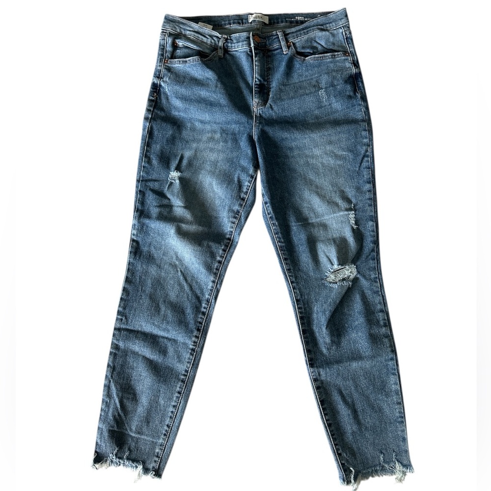 Nicole Miller Ankle Cropped Distressed Jeans size 12